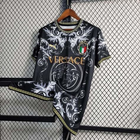 versace da dove viene|italia versace kit.